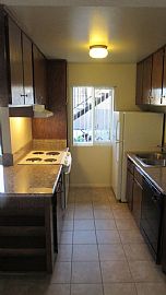 5030 Del Monte Ave, San Diego, Ca 92107 1 Bed 1 Bath 650 Sqft in San Diego, CA (Photo 3 of 6)