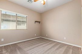 N 26th Dr Phoenix, Az 85085 in Phoenix, AZ (Photo 6 of 11)