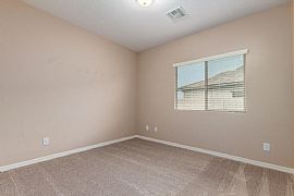 N 26th Dr Phoenix, Az 85085 in Phoenix, AZ (Photo 7 of 11)