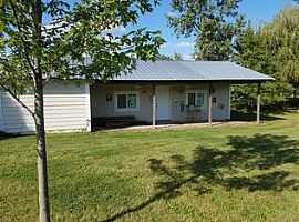 3bedroom Home Apartment with 3baths in Ashley, OH (Photo 11 of 12)