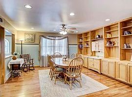 A 3 Bedroom Home Apartment, with 2 Bathroom. in West Jefferson, OH (Photo 2 of 12)