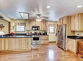 A 3 Bedroom Home Apartment, with 2 Bathroom. in West Jefferson, OH (Photo 5 of 12)