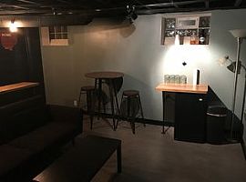 A 3 Bedroom Home Apartment, with 1 Bathroom. in Cleveland, OH (Photo 10 of 12)