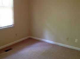 1802 Pauline Dr, Oxford, Al 36203 in Oxford, AL (Photo 3 of 7)