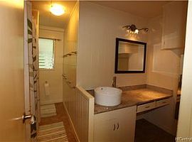 A 3 Bed Home in a Serene Enviroment in Honolulu, HI (Photo 8 of 12)