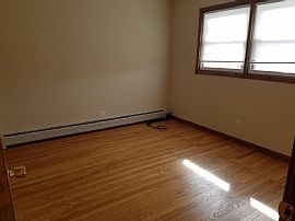 8647 W Summerdale Ave # 3, Chicago, Il in Chicago, IL (Photo 11 of 12)