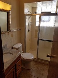 8647 W Summerdale Ave # 3, Chicago, Il in Chicago, IL (Photo 6 of 12)