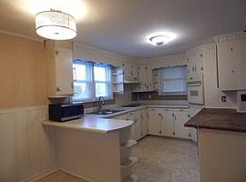  60 Allen St, Greenville, Sc 29605  in Greenville, SC (Photo 2 of 6)