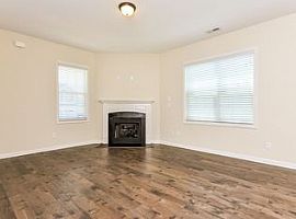  236 E Webber Ln, Clayton, Nc 27520 3 Beds 2 Baths 1,655 Sqft in Clayton, NC (Photo 2 of 4)