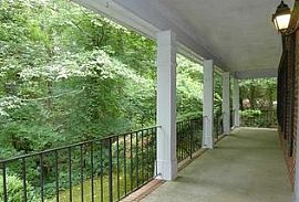  782 Old Mill Rd, Chapel Hill, Nc 27514 3 Beds 2 Baths 2,000 Sq in Chapel Hill, NC (Photo 4 of 4)
