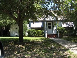  318 W Congress St, Denton, Tx 76201 2 Beds 2 Baths 1,700 Sqft in Denton, TX