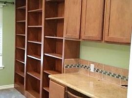 The Is a 3beds and 2baths in Rockport in Rockport, TX (Photo 2 of 10)