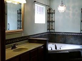 The Is a 3beds and 2baths in Rockport in Rockport, TX (Photo 4 of 10)