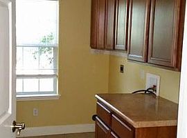 The Is a 3beds and 2baths in Rockport in Rockport, TX (Photo 8 of 10)