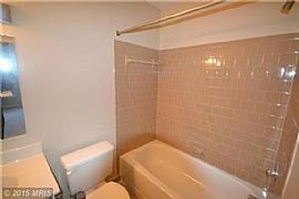 1702 Mount Washington Ct Unit A, Baltimore, Md 21209 2 Beds 2 B in Baltimore, MD (Photo 4 of 10)