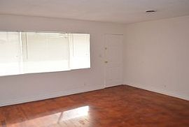 5290 Camden Ave, Las Vegas, Nv 89122 in Las Vegas, NV (Photo 6 of 11)