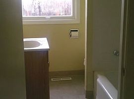  19485 Nw Walker Rd, Hillsboro, Or 97006  in Hillsboro, OR (Photo 4 of 6)