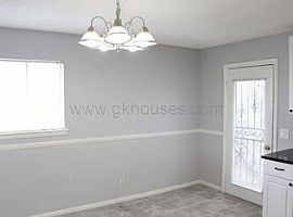 2815 Arrowhead Dr Ne, Birmingham, Al 35215 (747) 444-3766 in Birmingham, AL (Photo 4 of 8)