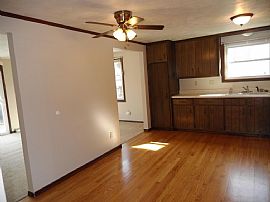 3149 Finger Rd, Green Bay, Wi 54311 3 Beds 1.5 Baths 1,328 Sqft in Green Bay, WI (Photo 2 of 3)