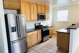 10904 Estepa Dr, Oakland, Ca 94603 3 Beds 2 Baths 1,118 Sqft in Oakland, CA (Photo 3 of 8)