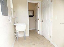 1803 32nd St W, Bradenton, Fl 34205 3 Beds 1.5 Baths 1,142 Sqft in Bradenton, FL (Photo 7 of 9)