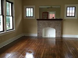 1736 Harold Ave, Louisville, Ky 40210 3 Beds 1 Bath 1,500 Sqft in Louisville, KY (Photo 6 of 8)