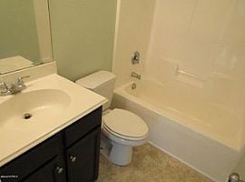 1006 Ponderosa Pl, Jacksonville, Nc 28546 3 Beds 2 Baths 1,327  in Jacksonville, NC (Photo 4 of 9)