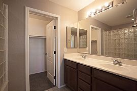 3908 E Sabra Ln, Gilbert, Az 85296 in Gilbert, AZ (Photo 4 of 12)