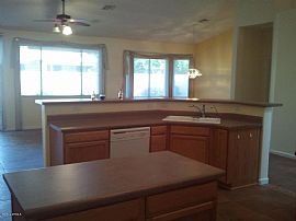 60 E Betsy Ln, Gilbert, Az 85296 in Gilbert, AZ (Photo 2 of 4)