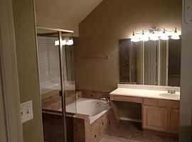 A Beautiful 4 Bedroom Apartment, with 2 Bathrooms in North Richland Hills, TX (Photo 10 of 11)