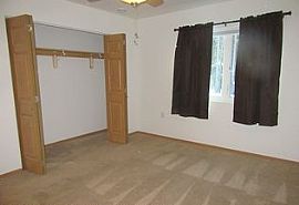 1260 Bobbet Ave, North Pole, Ak 99705 4 Beds 2 Baths 1,640 Sqf in North Pole, AK (Photo 4 of 12)