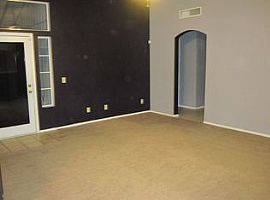 849 E Manor Dr, Chandler, Az 85225 3 Beds 2 Baths 1,250 Sqft in Chandler, AZ (Photo 6 of 10)