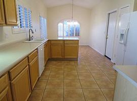 9316 W Cinnabar Ave, Peoria, Az 85345 3 Beds 2 Baths 1,591 Sqf in Peoria, AZ (Photo 2 of 9)