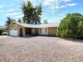 6041 W Mary Jane Ln, Glendale, Az 85306 3 Beds 2 Baths 1,876 S in Glendale, AZ