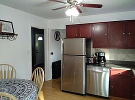 4712 Howard St, Mchenry, Il 60051 3 Beds 2 Baths 1,800 Sqft in McHenry, IL (Photo 2 of 10)