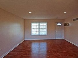 5840 Woolper Rd, Petersburg, Ky 41080 3 Beds 2 Baths 1,260 Sqf in Petersburg, KY (Photo 9 of 11)