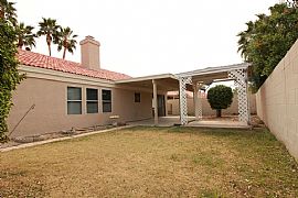 646 N Quartz St, Gilbert, Az 85234 in Gilbert, AZ (Photo 3 of 12)