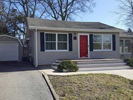 33 Main Bayway, Toms River, Nj 08753 3 Beds 1 Bath 1,100 Sqft in Toms River, NJ
