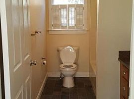 33 Main Bayway, Toms River, Nj 08753 3 Beds 1 Bath 1,100 Sqft in Toms River, NJ (Photo 5 of 9)