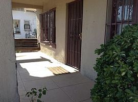 E Helen St Tucson, in Tucson, AZ