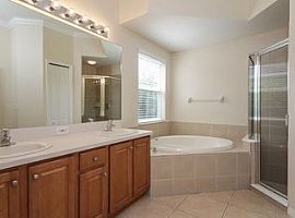 8026 Haven Harbor Way, Bradenton, Fl 34212 in Bradenton, FL (Photo 5 of 8)