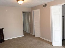 A Beautiful 3 Bedroom Apartment, with 2 Bathrooms in New Baltimore, MI (Photo 5 of 12)