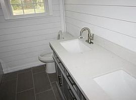 1537 Birthright St, Charl Rent 750 Deposit 750 Total 1500 in Charleston, SC (Photo 6 of 8)