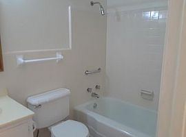 4354 Knob Hill Dr, Mobile, Al 36693 in Mobile, AL (Photo 2 of 12)