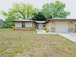 6209 37th Ave W, Bradenton, Fl 34209 in Bradenton, FL