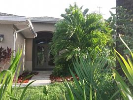 102 Se 5th St, Cape Coral, Fl 33990 in Cape Coral, FL