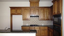 6783 San Fernando, Irving in Irving, TX (Photo 6 of 12)