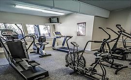 One- Two- and Three-Bedroom Apartments That Can Come Furnished in Mobile, AL (Photo 7 of 7)