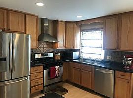  551 N Wisconsin Ave, Villa Park, Il 60181 3 Beds 2 Baths 1,500 in Villa Park, IL (Photo 3 of 3)