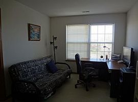  197 Breckenridge Ct, Gilberts, Il 60136 3 Beds 2.5 Baths 1,780 in Gilberts, IL (Photo 6 of 8)